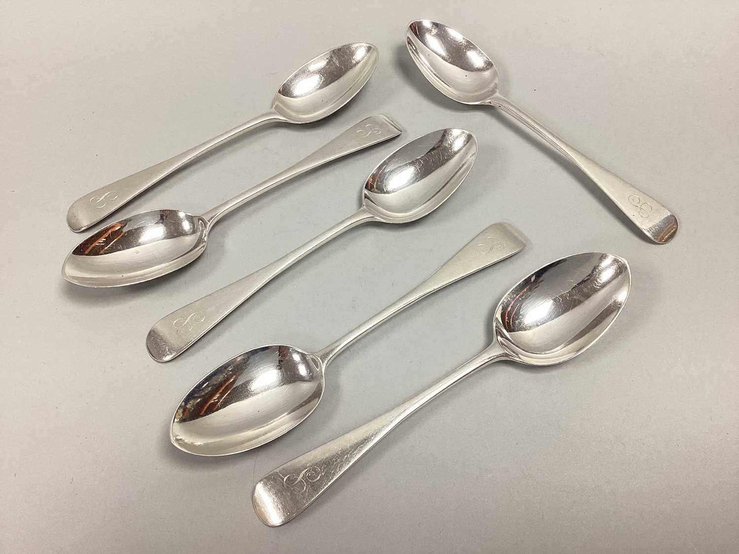 Lot 71 - A Set of Six Hallmarked Silver Old English...