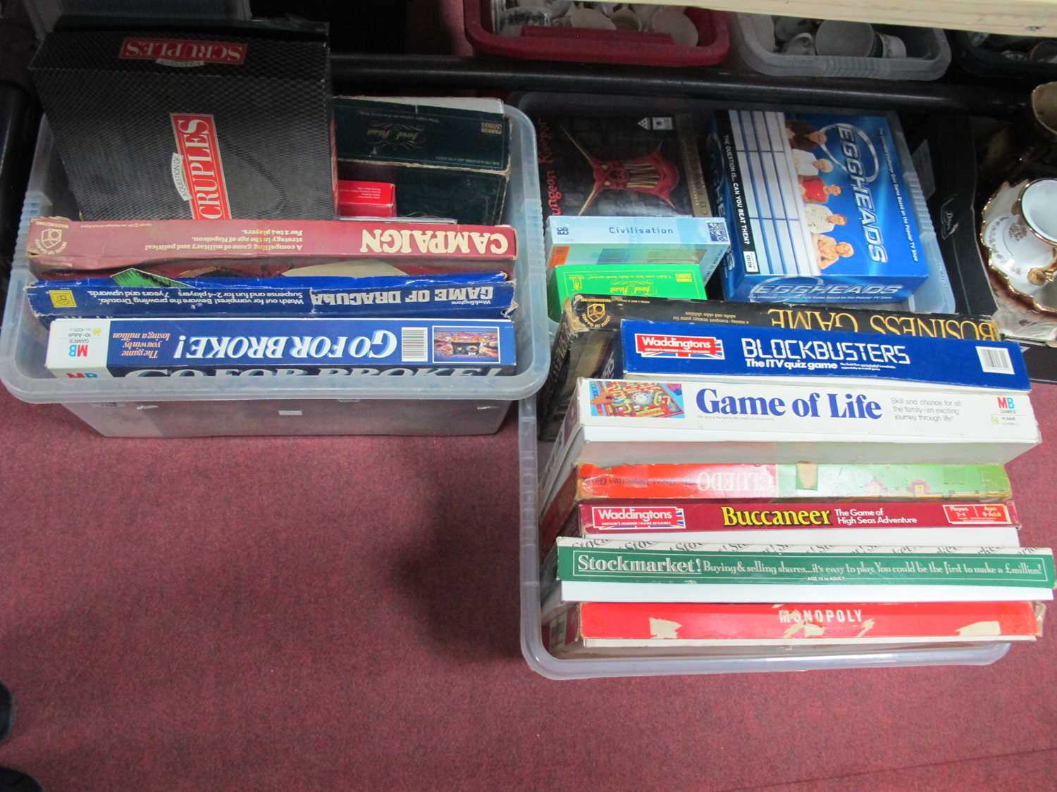 Lot 1129 - A Cased Poker Set, four big box PC CD Rom...