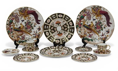 Lot 1040 - A Small Quantity of Royal Crown Derby...