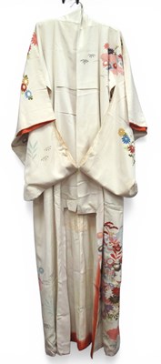 Lot 1433 - A c.1930's Japanese Silk Kimono, with a...
