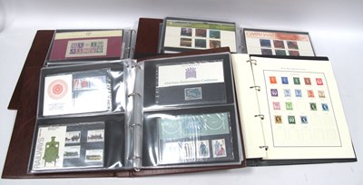 Lot 1408 - Stamps; A collection of GB presentation packs,...