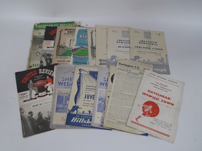 Lot 923 - 1950s Programmes - 1949-50 Hibs v. Hearts...
