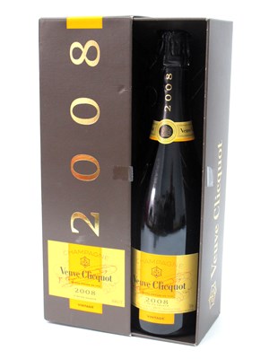 Lot 1475 - Champagne - Veuve Cliquot 2008 Vintage...