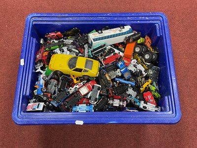 Lot 383 - A large tub containing a quantity of diecast...