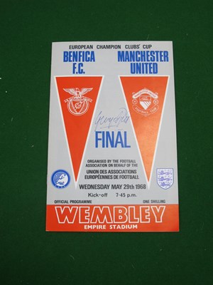 Lot 857 - George Best Autograph, blue pen signed...