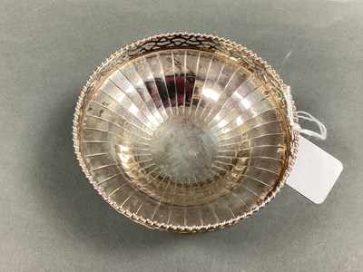 Lot 74 - A Hallmarked Silver Bonbon Dish, Adie Bros Ltd,...