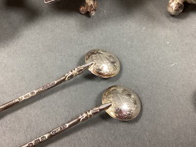 Lot 41 - A Pair of Chester Hallmarked Silver Salts,...