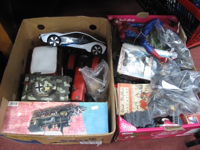 Lot 1341 - Mixed toys, including boxed railway carriages...