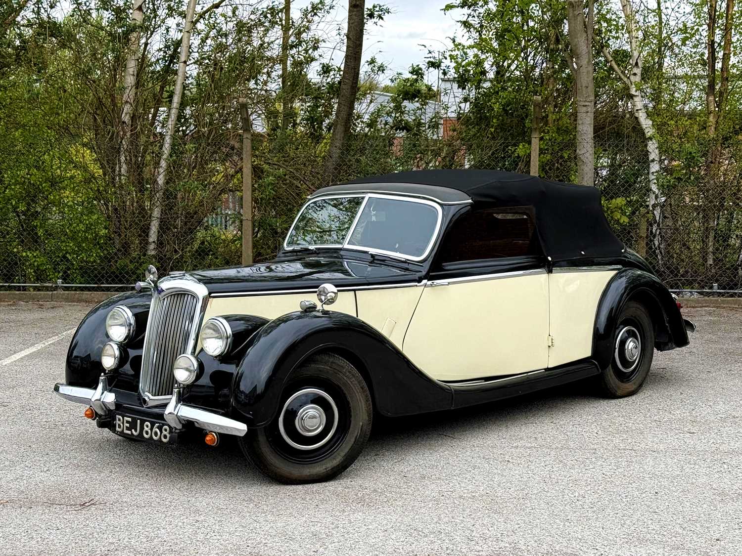 Lot 1001 - 1953 [BEJ 868] Riley RME Convertible /...