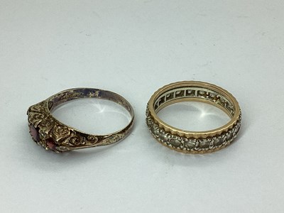 Lot 86 - A Decorative Boat Shape Cluster Ring, claw set...