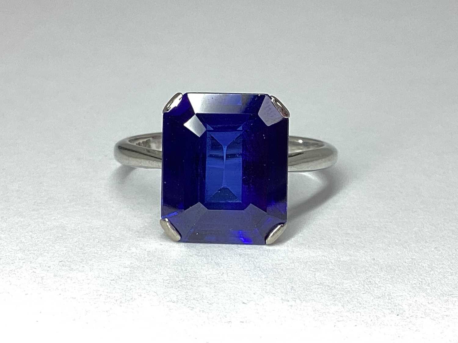 Lot 93 - A Vintage Single Stone Dress Ring, rectangular...