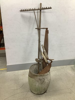 Lot 1146 - Galvanised Wash Tub, bushman's saw, rake,...