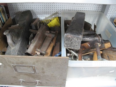Lot 1157 - Woodworkers Planes - block, plough, moulding,...