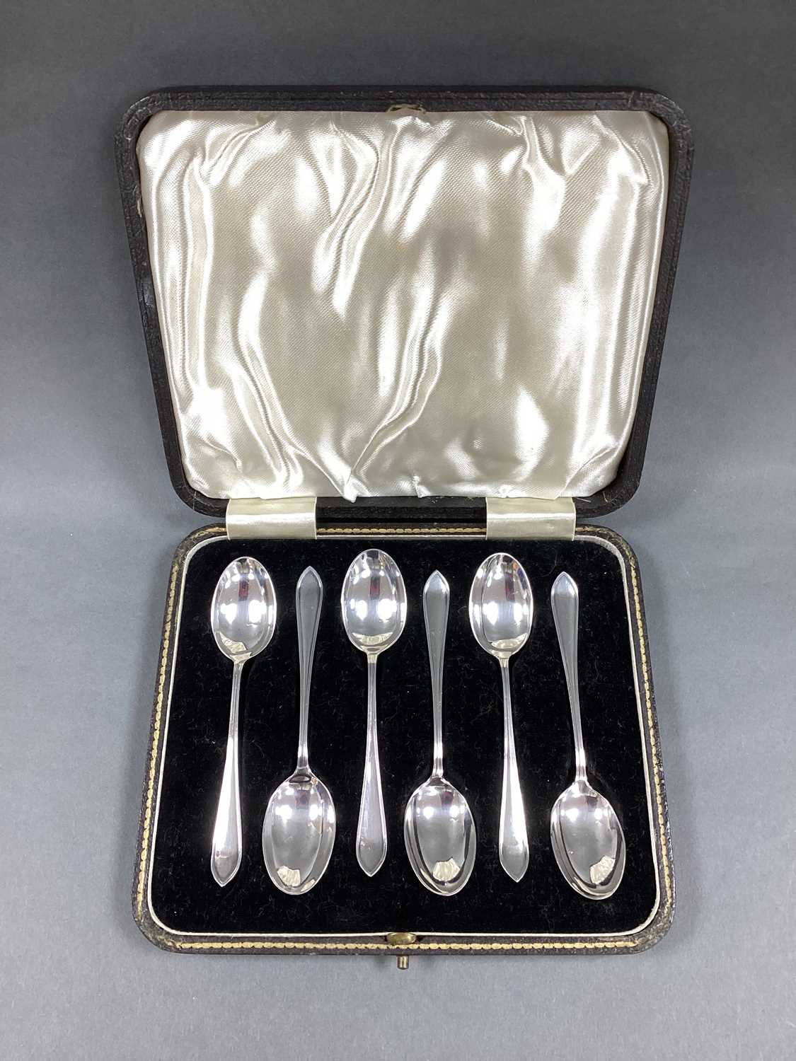 Lot 48 - A Set of Six Hallmarked Silver Teaspoons,...