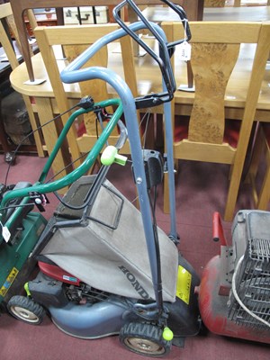 Lot 1172 - Honda I.S.Y Petrol Garden Mower.