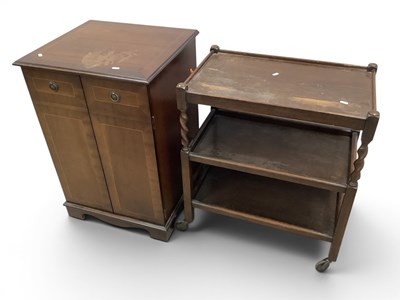 Lot 1489 - Oak Barley Twist Dinner Wagon, 65cm wide, laer...