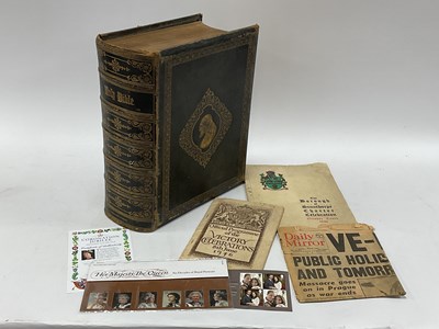 Lot 1319 - Pictorial Family Bible, Sangser & Co, 1946...