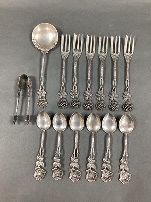 Lot 8 - A Set of Six Decorative Flower Design...