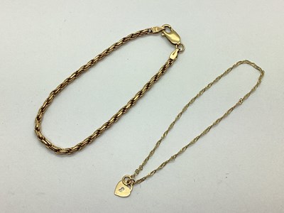 Lot 104 - A 9ct Gold Twist Style Bracelet, of uniform...