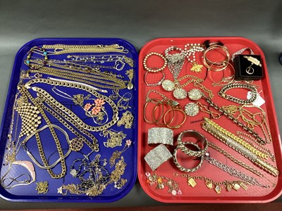Lot 161 - A Collection of Assorted Modern Gilt Metal...