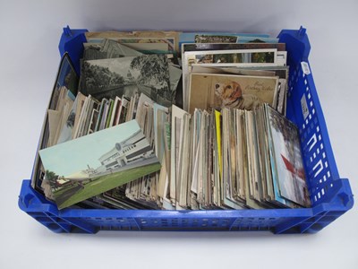 Lot 1376 - A Collection of Postcards, from Russia, Moscow,...