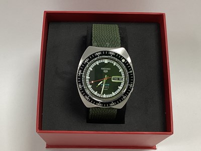 Lot 201 - Seiko 5; 'Sports Automatic' Gent's Wristwatch,...