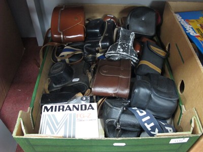 Lot 1132 - Mixed cameras, including SLR, rangefinder and...
