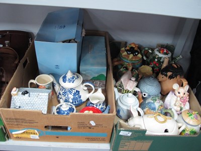 Lot 1130 - Novelty Teapots including Crown Dorset...