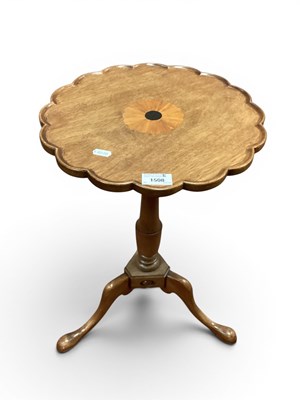 Lot 1508 - Acorn Man Alan Grainger of Brandsby, mahogany...